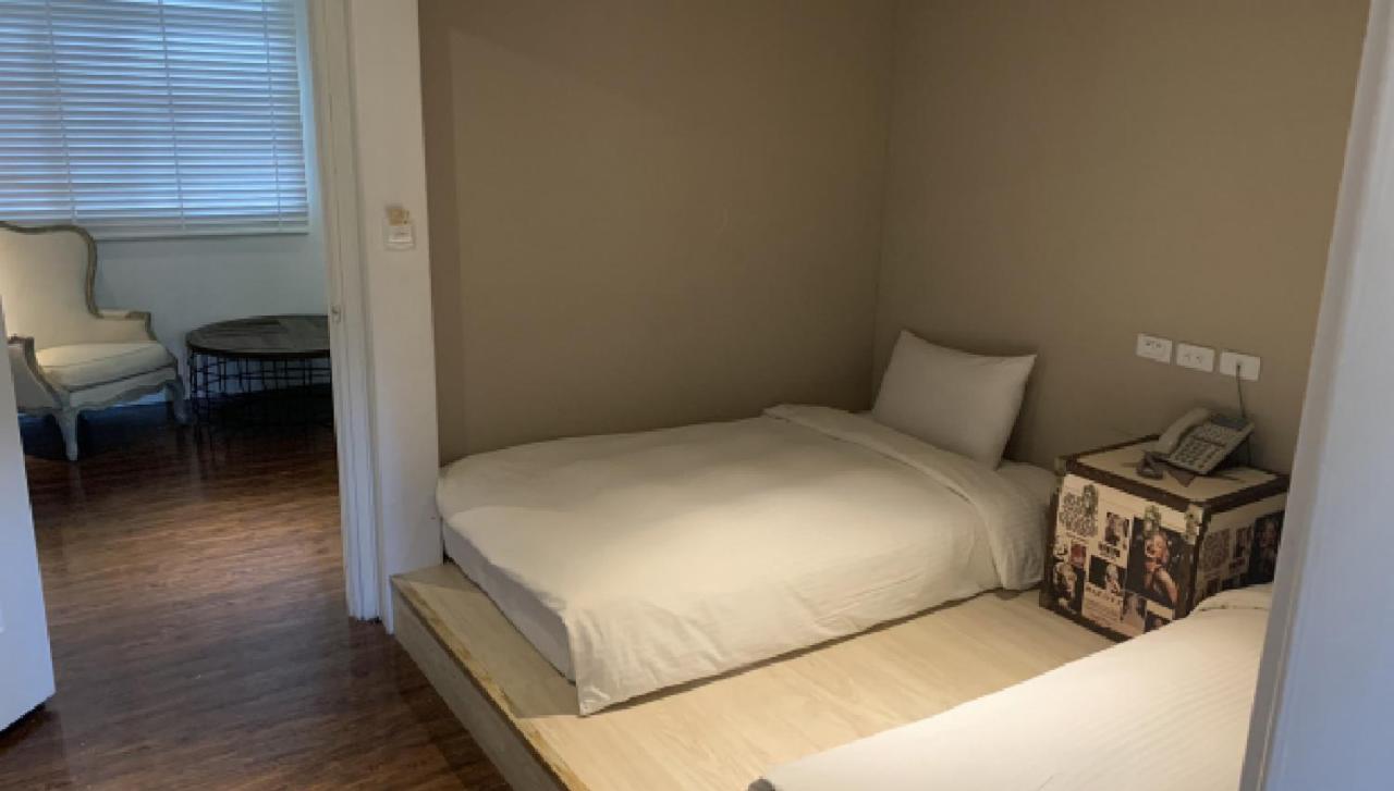Jinhue Hotel Луйе Экстерьер фото