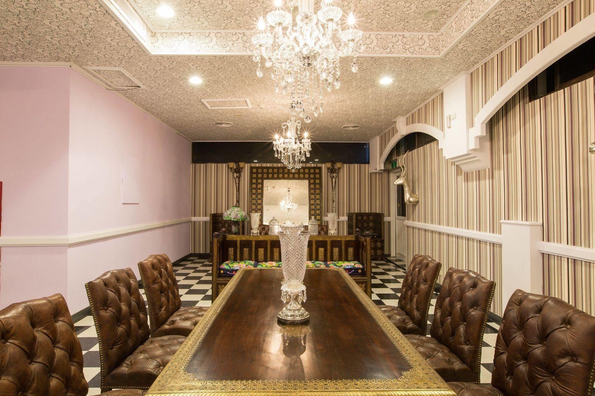 Jinhue Hotel Луйе Экстерьер фото