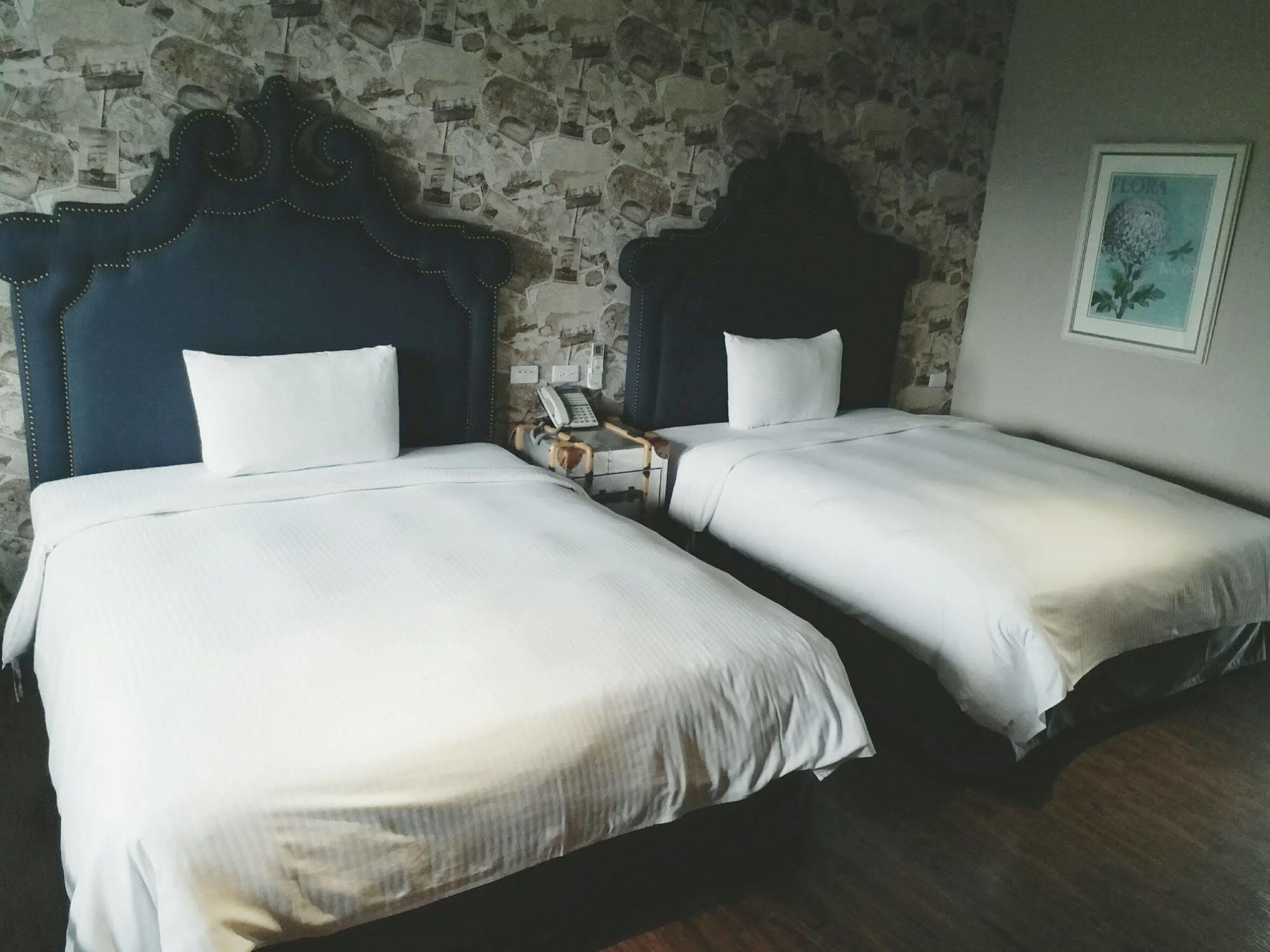 Jinhue Hotel Луйе Экстерьер фото